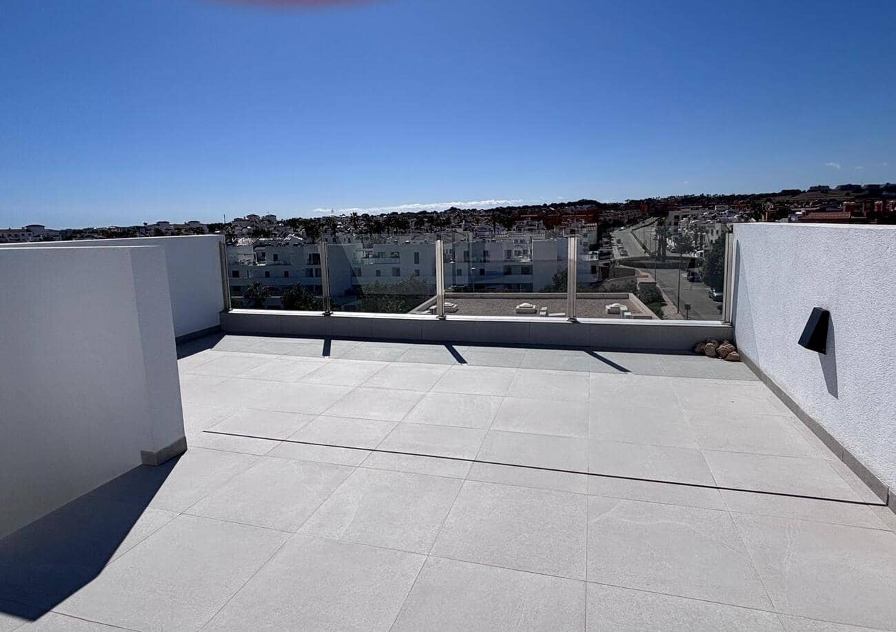 5 bedroom Villa for sale in Orihuela with pool garage - € 595,000 (Ref: 10050951)