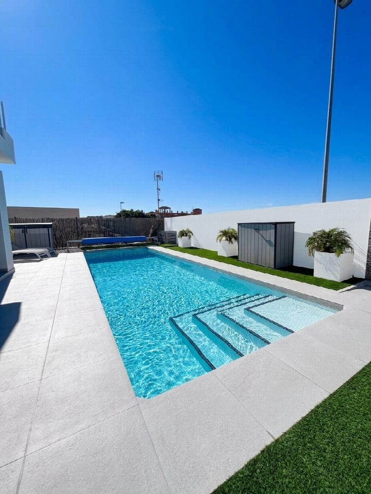 5 bedroom Villa for sale in Orihuela with pool garage - € 595,000 (Ref: 10050951)
