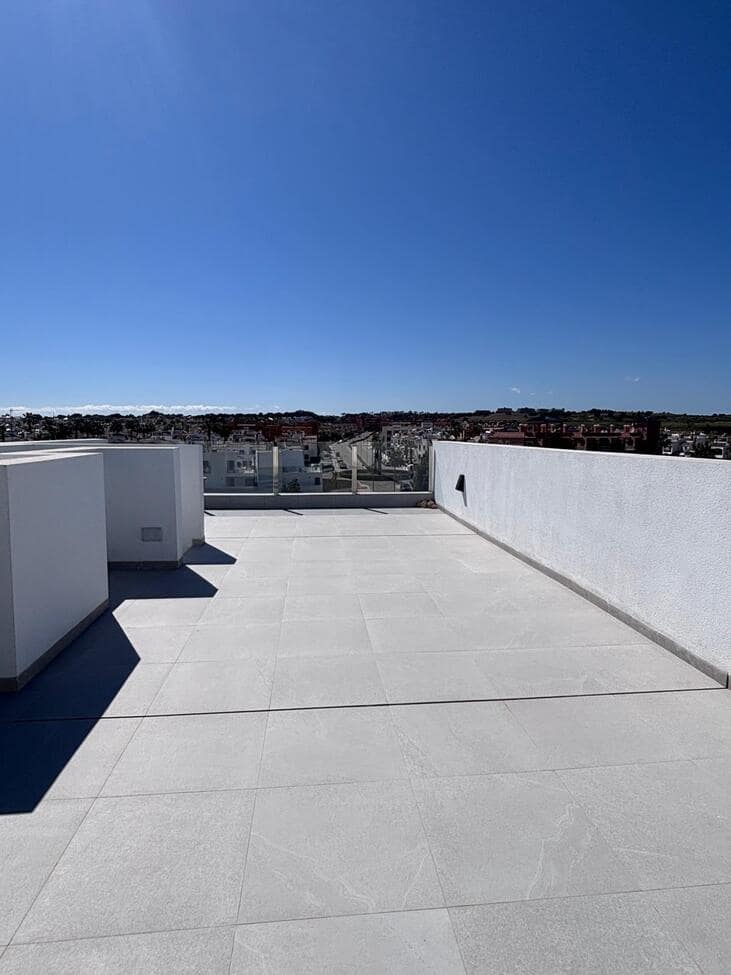 5 bedroom Villa for sale in Orihuela with pool garage - € 595,000 (Ref: 10050951)