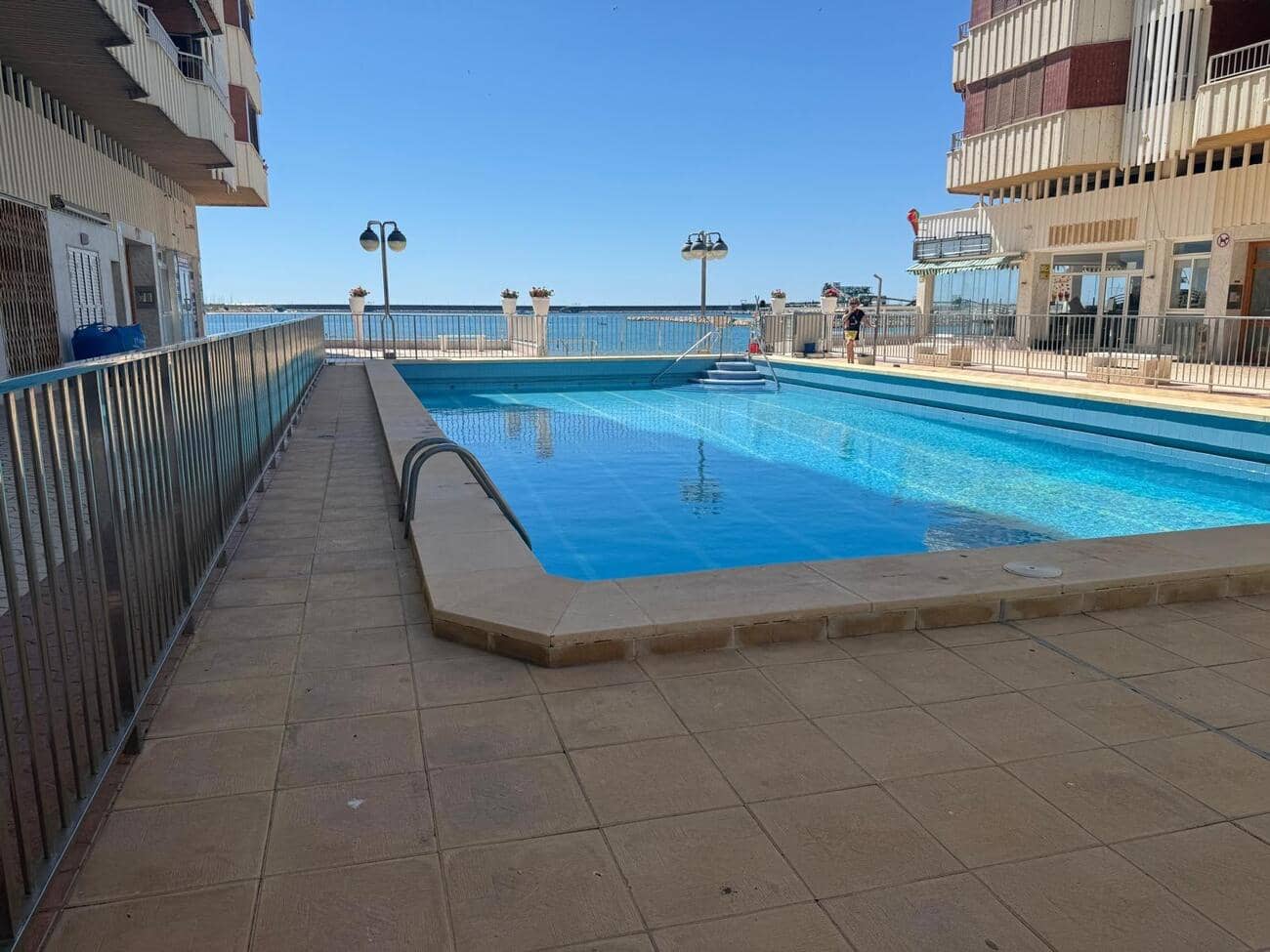 3 quarto Apartamento para venda em Torrevieja - 249 900 € (Ref: 10050954)