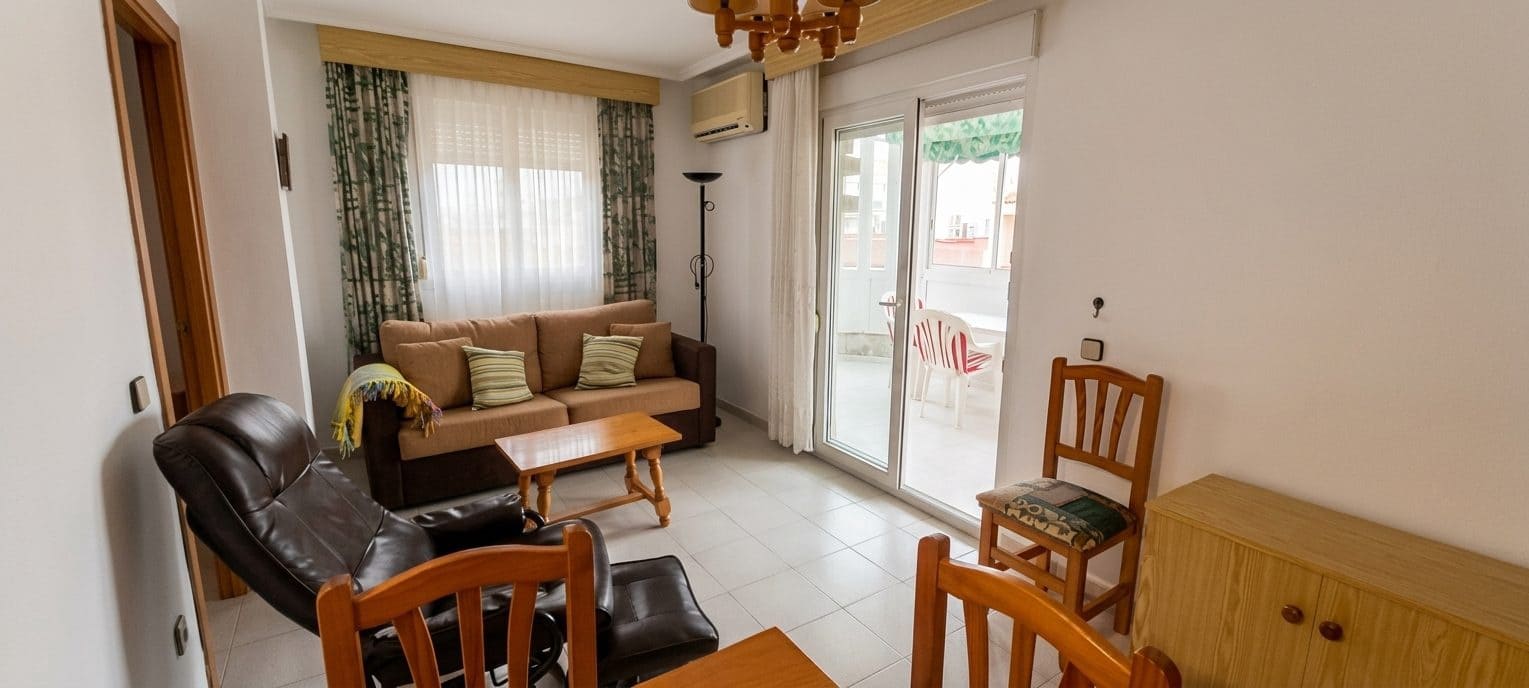 2 bedroom Apartment for sale in Torrevieja with pool - € 157,000 (Ref: 10050955)