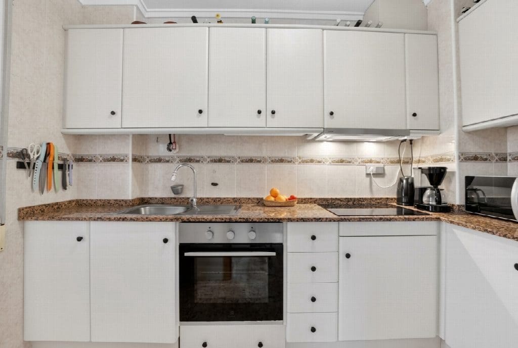3 soveværelse Lejlighed til salg i Torrevieja med swimmingpool - € 159.000 (Ref: 10050957)