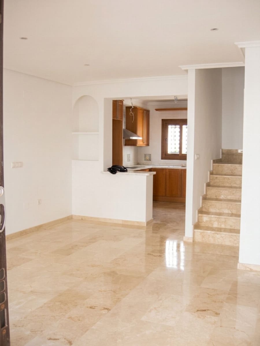 2 bedroom Townhouse for sale in Orihuela - € 239,000 (Ref: 10050960)