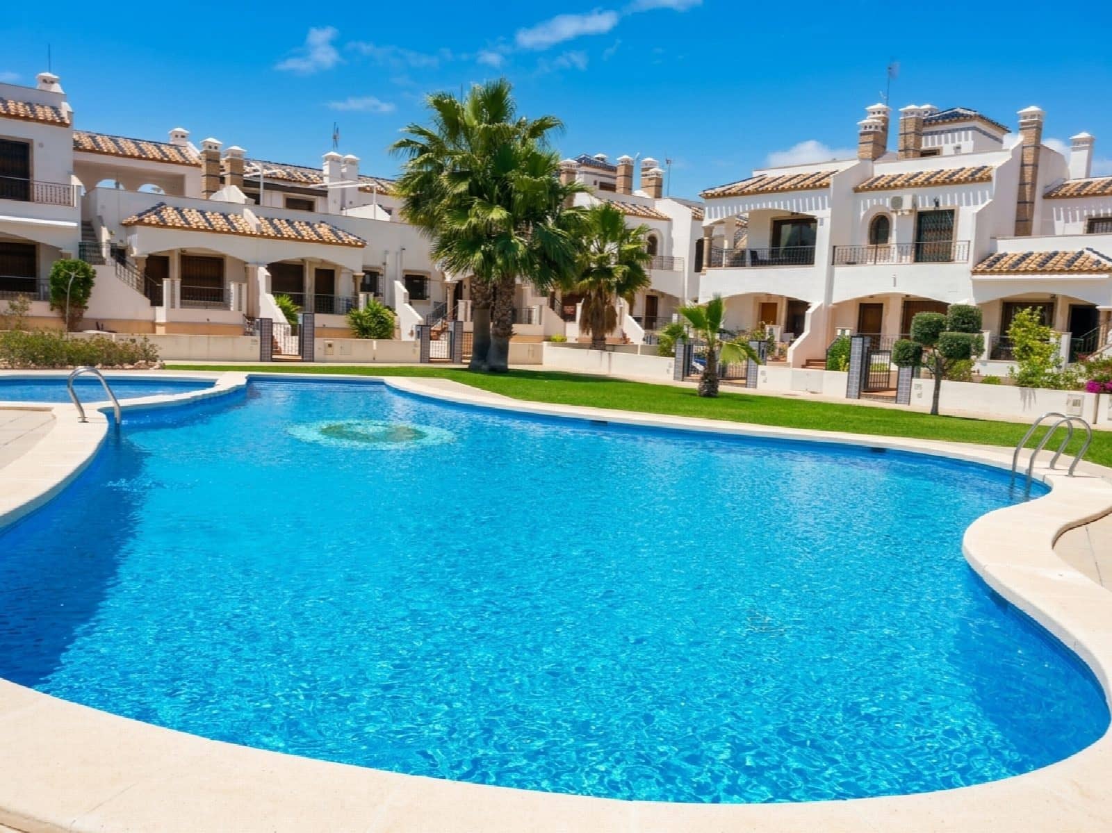 2 bedroom Townhouse for sale in Orihuela - € 239,000 (Ref: 10050960)