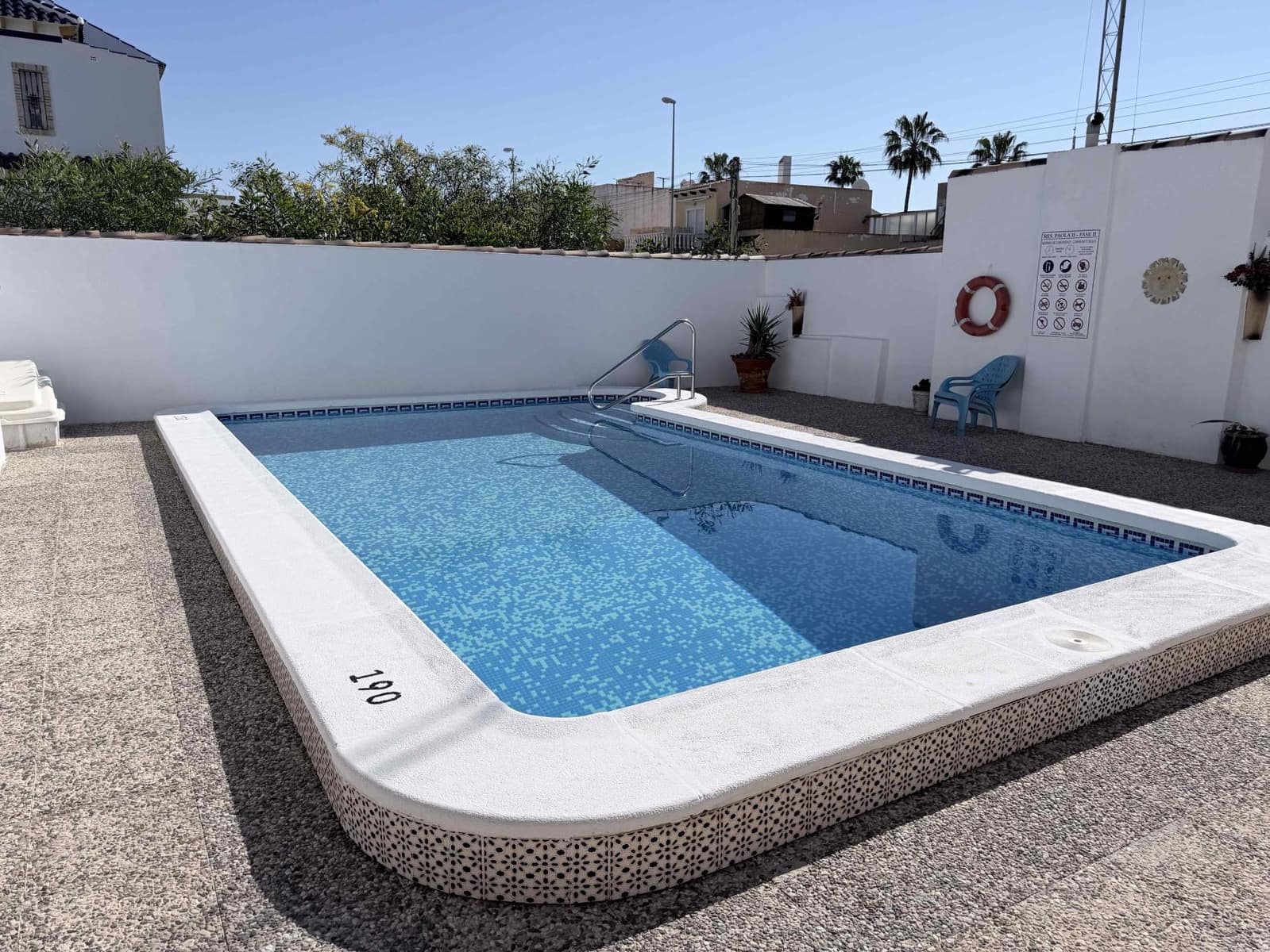 3 sovrum Hus till salu i Orihuela med pool garage - 199 900 € (Ref: 10050961)