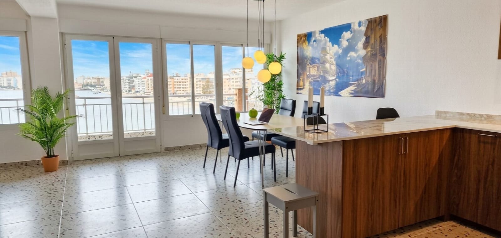 2 makuuhuone Huoneisto myytävänä paikassa Torrevieja - 299 000 € (Ref: 10050963)