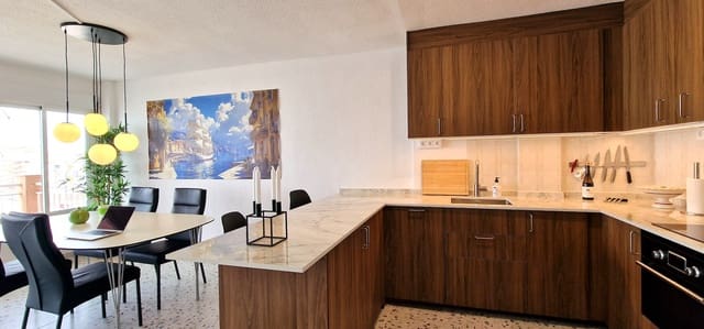 2 slaapkamer Appartement te koop in Playa de los Locos, Torrevieja - € 299.000 (Ref: 10050963)