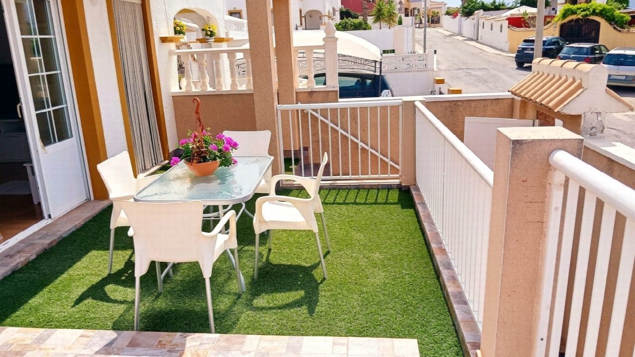 6 Zimmer Haus zu verkaufen in Orihuela mit Pool - 280.000 € (Ref: 10050964)