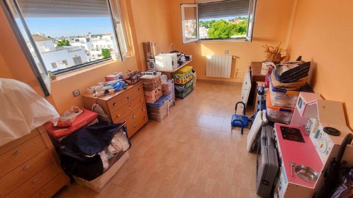 6 Zimmer Haus zu verkaufen in Orihuela mit Pool - 280.000 € (Ref: 10050964)