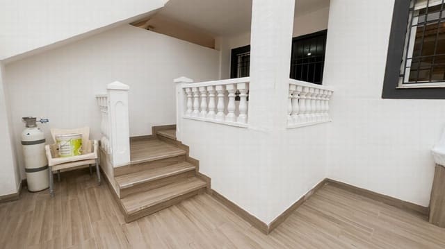 2 Zimmer Bungalow zu verkaufen in Parque de las Naciones, Torrevieja mit Pool Garage - 175.000 € (Ref: 10050966)