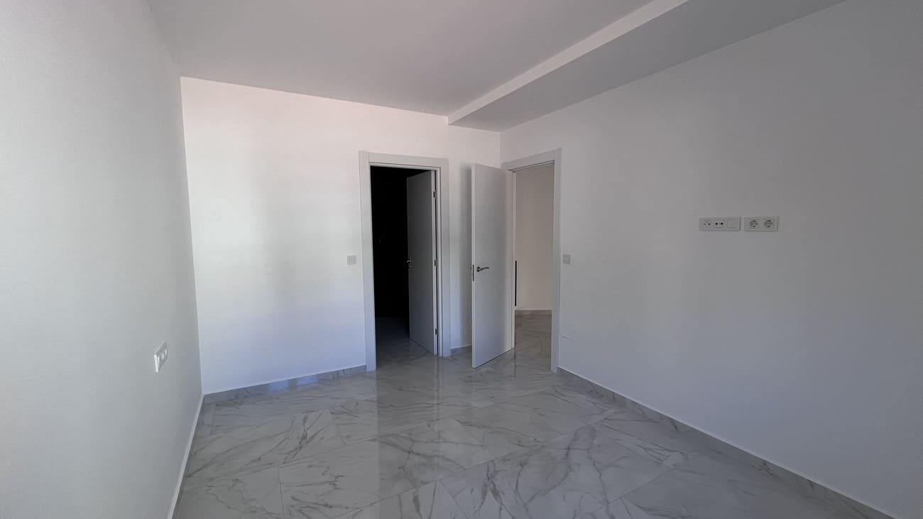 2 chambre Bungalow à vendre à Torrevieja avec piscine garage - 250 000 € (Ref: 10050968)