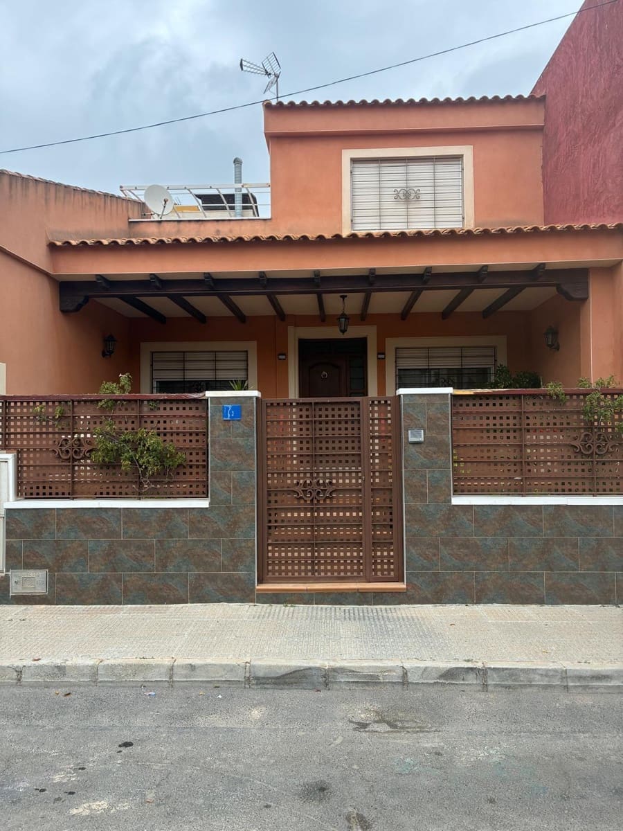 3 bedroom Townhouse for sale in Algorfa - € 269,500 (Ref: 10050971)