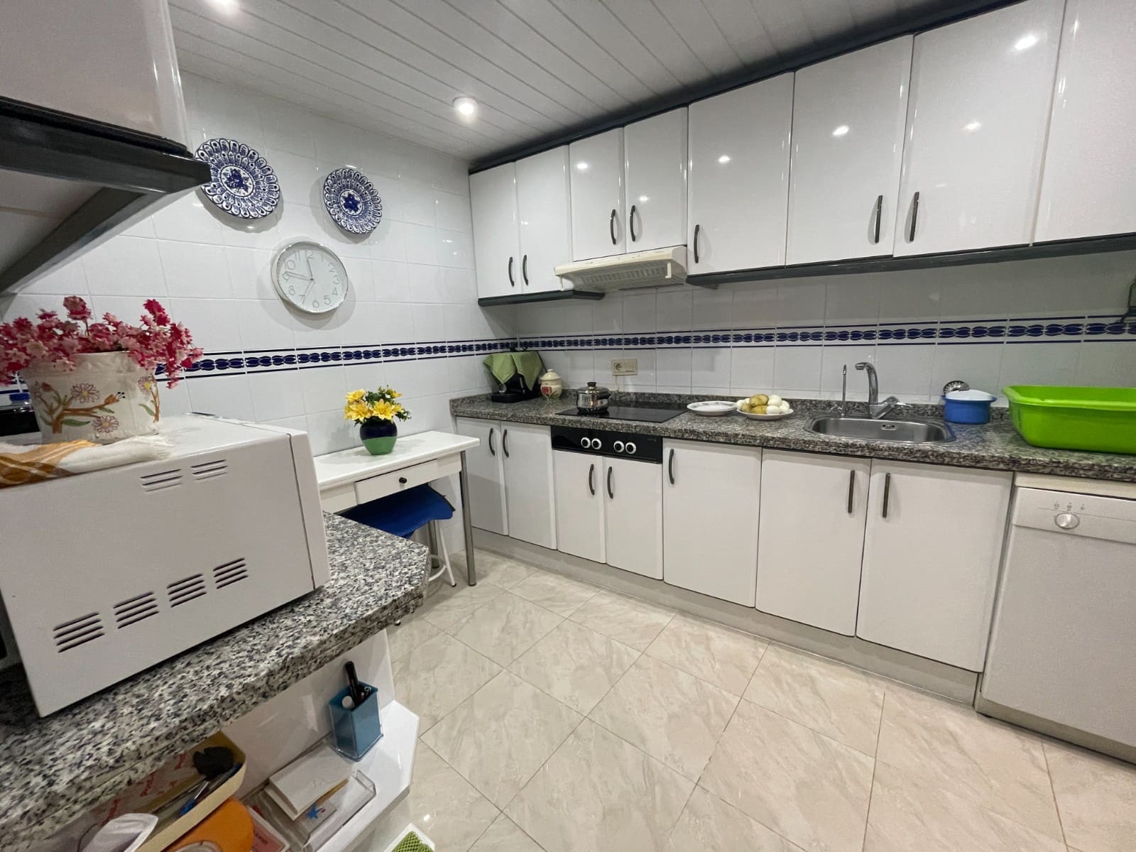 5 chambre Maison de Ville à vendre à Guardamar del Segura avec piscine garage - 435 000 € (Ref: 10050979)