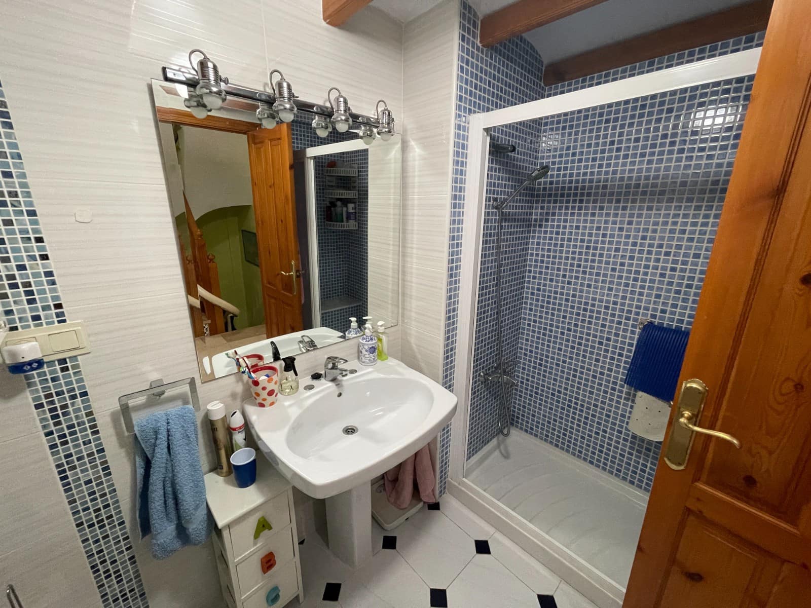 5 chambre Maison de Ville à vendre à Guardamar del Segura avec piscine garage - 435 000 € (Ref: 10050979)