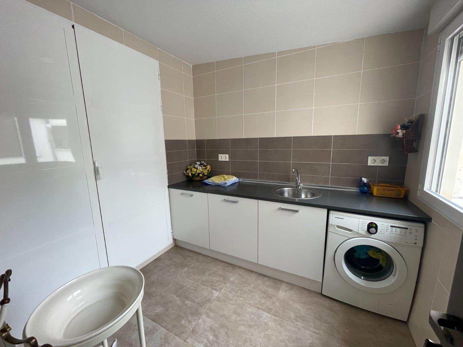 5 chambre Maison de Ville à vendre à Guardamar del Segura avec piscine garage - 435 000 € (Ref: 10050979)