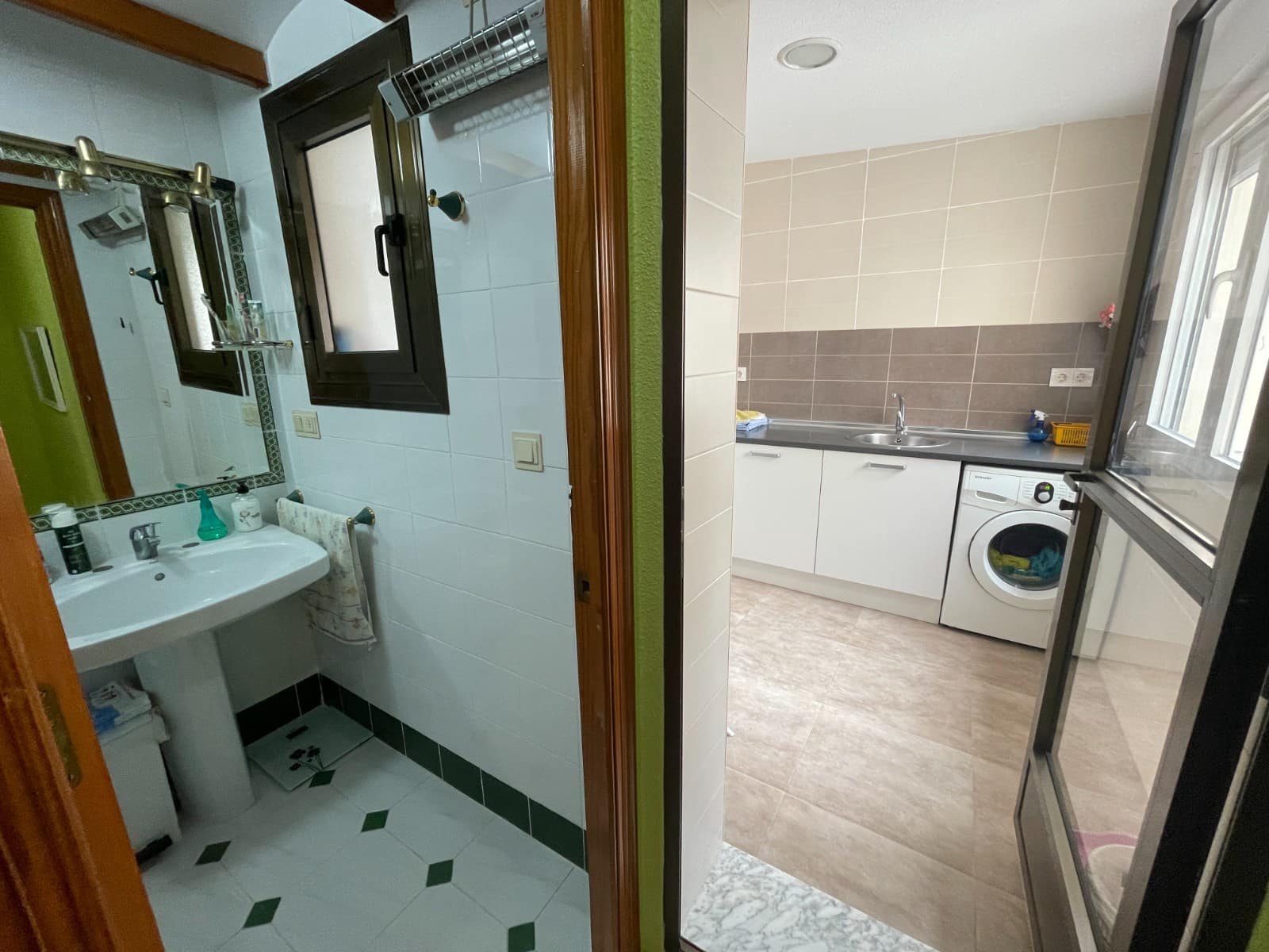 5 chambre Maison de Ville à vendre à Guardamar del Segura avec piscine garage - 435 000 € (Ref: 10050979)