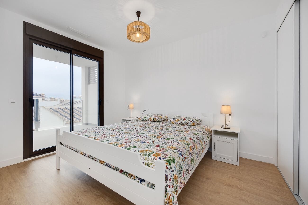 2 bedroom Penthouse for sale in Orihuela with pool garage - € 325,000 (Ref: 10050981)