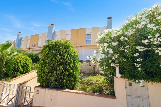 3 bedroom Townhouse for sale in Aguamarina, Orihuela with pool garage - € 390,000 (Ref: 10050989)