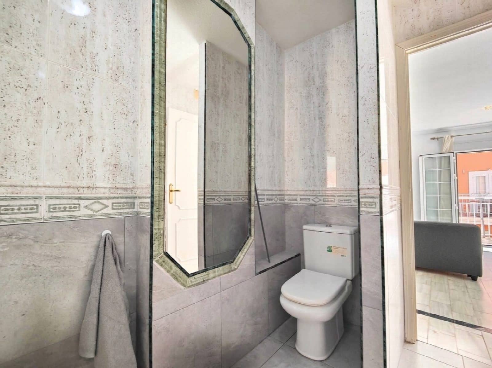 2 slaapkamer Appartement te koop in Torrevieja met zwembad - € 215.000 (Ref: 10050999)