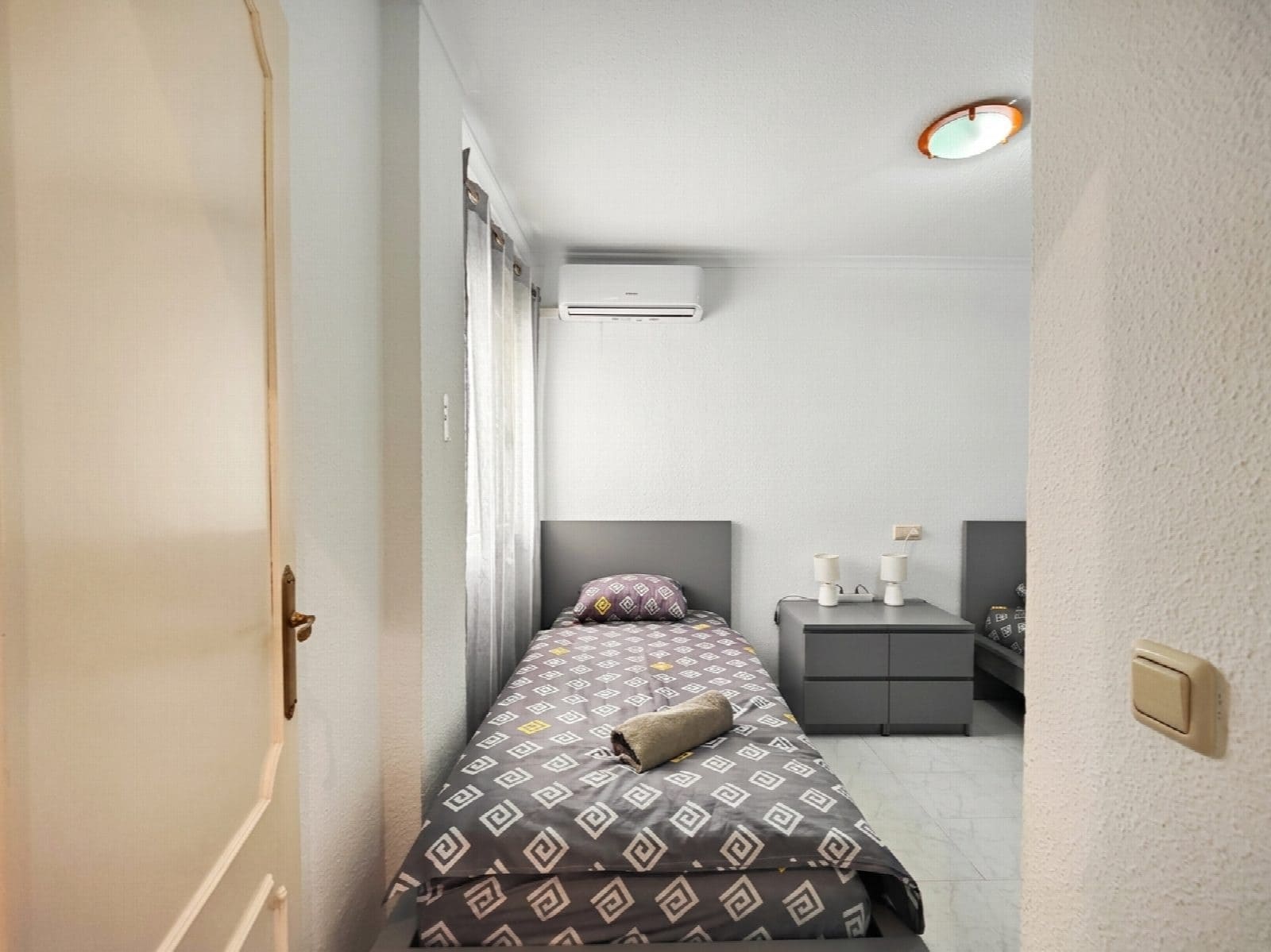 2 slaapkamer Appartement te koop in Torrevieja met zwembad - € 215.000 (Ref: 10050999)