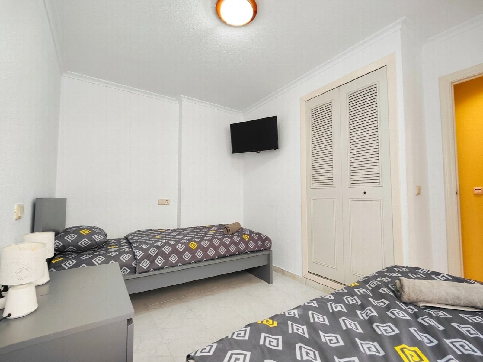 2 slaapkamer Appartement te koop in Torrevieja met zwembad - € 215.000 (Ref: 10050999)