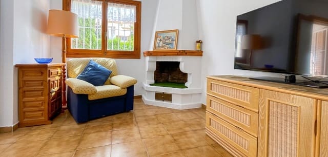 3 makuuhuone Omakotitalo myytävänä paikassa Playa Flamenca, Orihuela mukana 
autotalli - 289 000 € (Ref: 10051003)