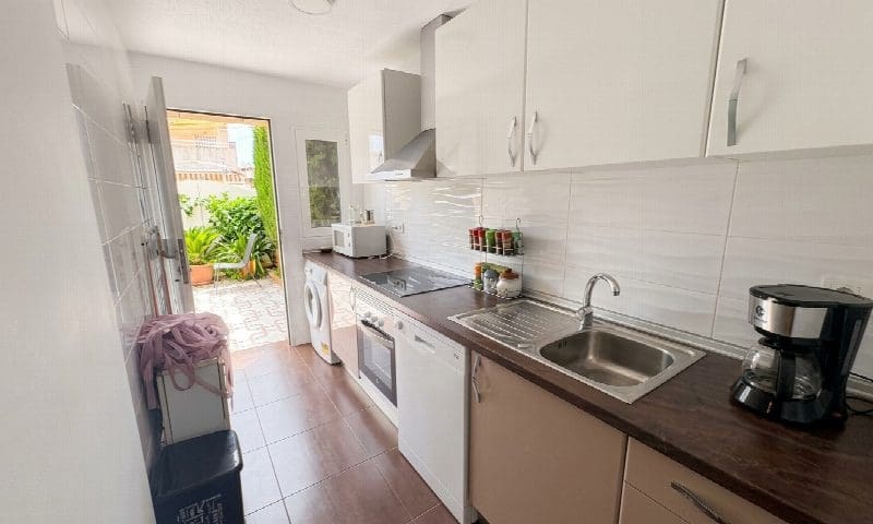 3 chambre Appartement à vendre à Torrevieja avec piscine - 236 995 € (Ref: 10051005)