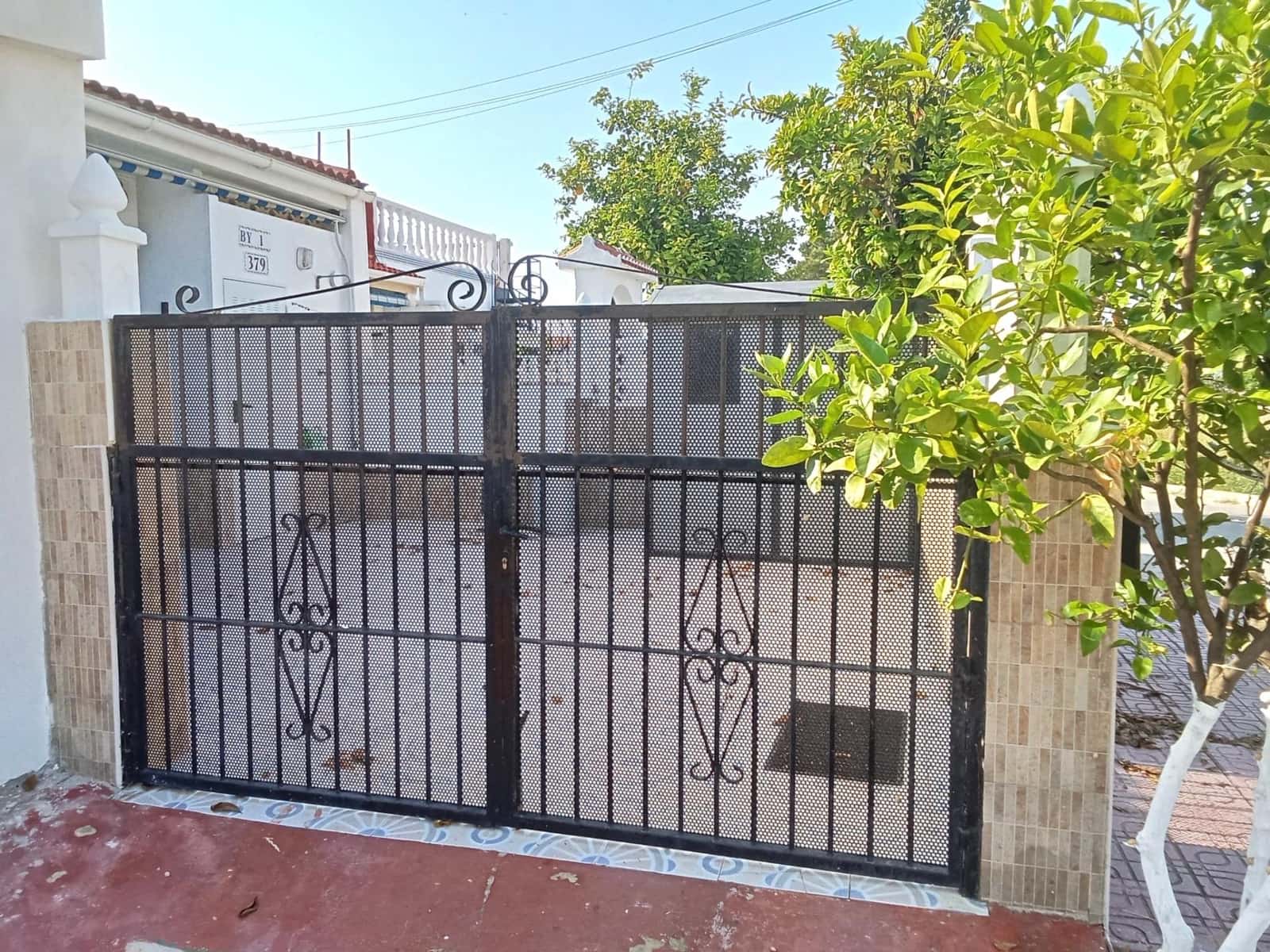 2 sypialnia Bungalow na sprzedaż w Torrevieja - 156 000 € (Ref: 10051009)