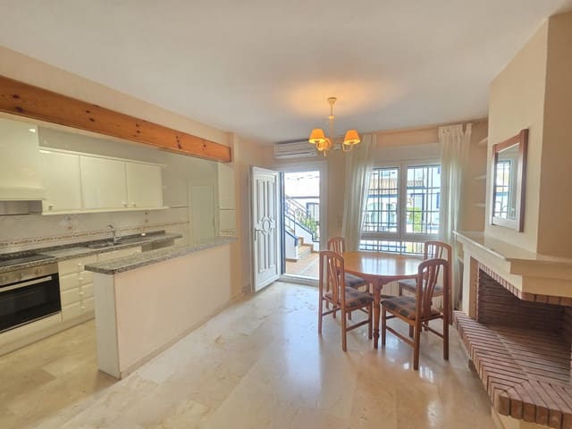 Bungalow de 2 habitaciones en Villamartín - Las Filipinas, Orihuela en venta con piscina - 215.000 € (Ref: 10051011)