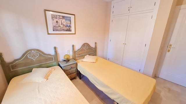 Bungalow de 2 habitaciones en Villamartín - Las Filipinas, Orihuela en venta con piscina - 215.000 € (Ref: 10051011)