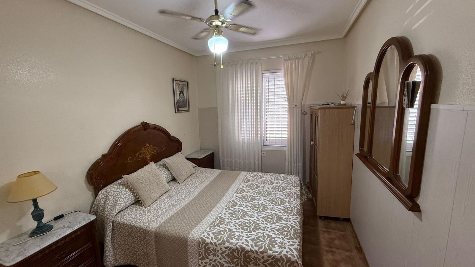 3 Zimmer Apartment zu verkaufen in Torrevieja mit Pool - 315.000 € (Ref: 10051012)