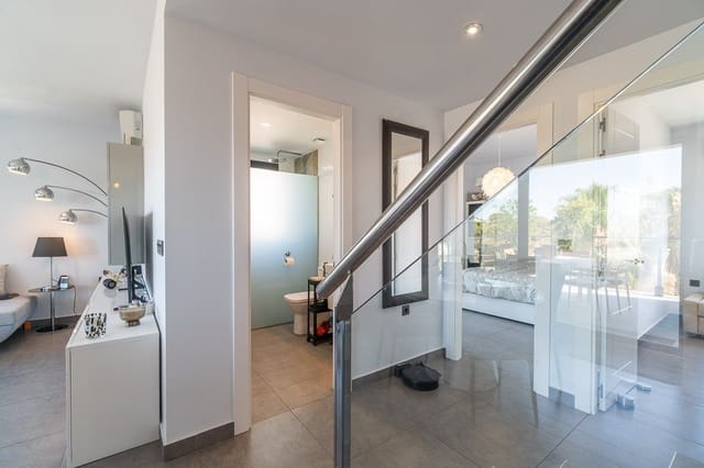 3 soverom Leilighet til salgs i Villamartin, Orihuela med svømmebasseng garasje - € 349 900 (Ref: 10051015)
