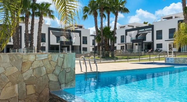 2 chambre Bungalow à vendre à La Zenia, Orihuela avec piscine - 339 000 € (Ref: 10051023)