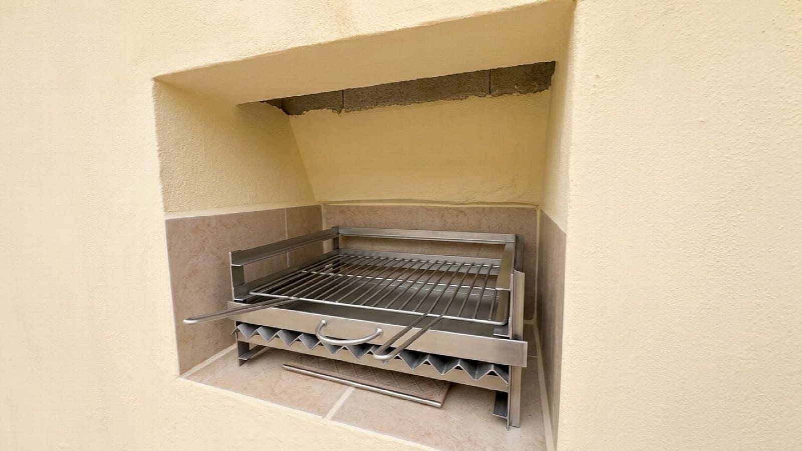 2 bedroom Townhouse for sale in Torrevieja with garage - € 170,000 (Ref: 10051025)