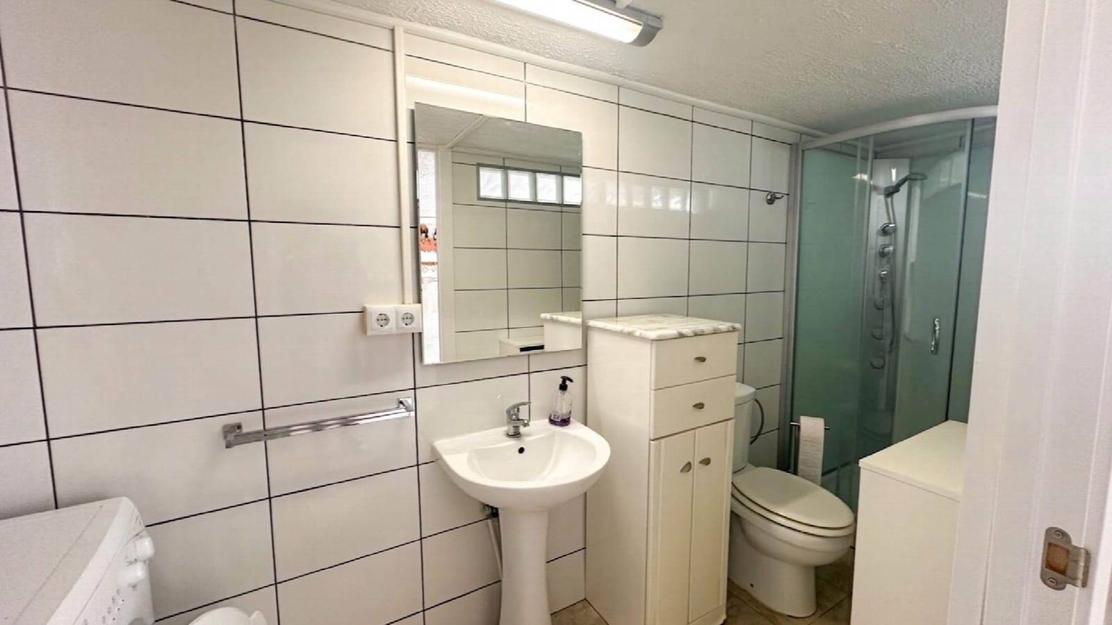 2 bedroom Townhouse for sale in Torrevieja with garage - € 170,000 (Ref: 10051025)