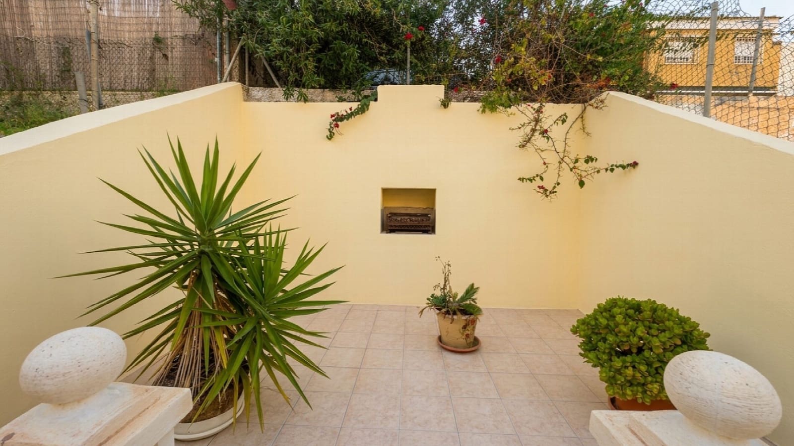 2 bedroom Townhouse for sale in Torrevieja with garage - € 170,000 (Ref: 10051025)