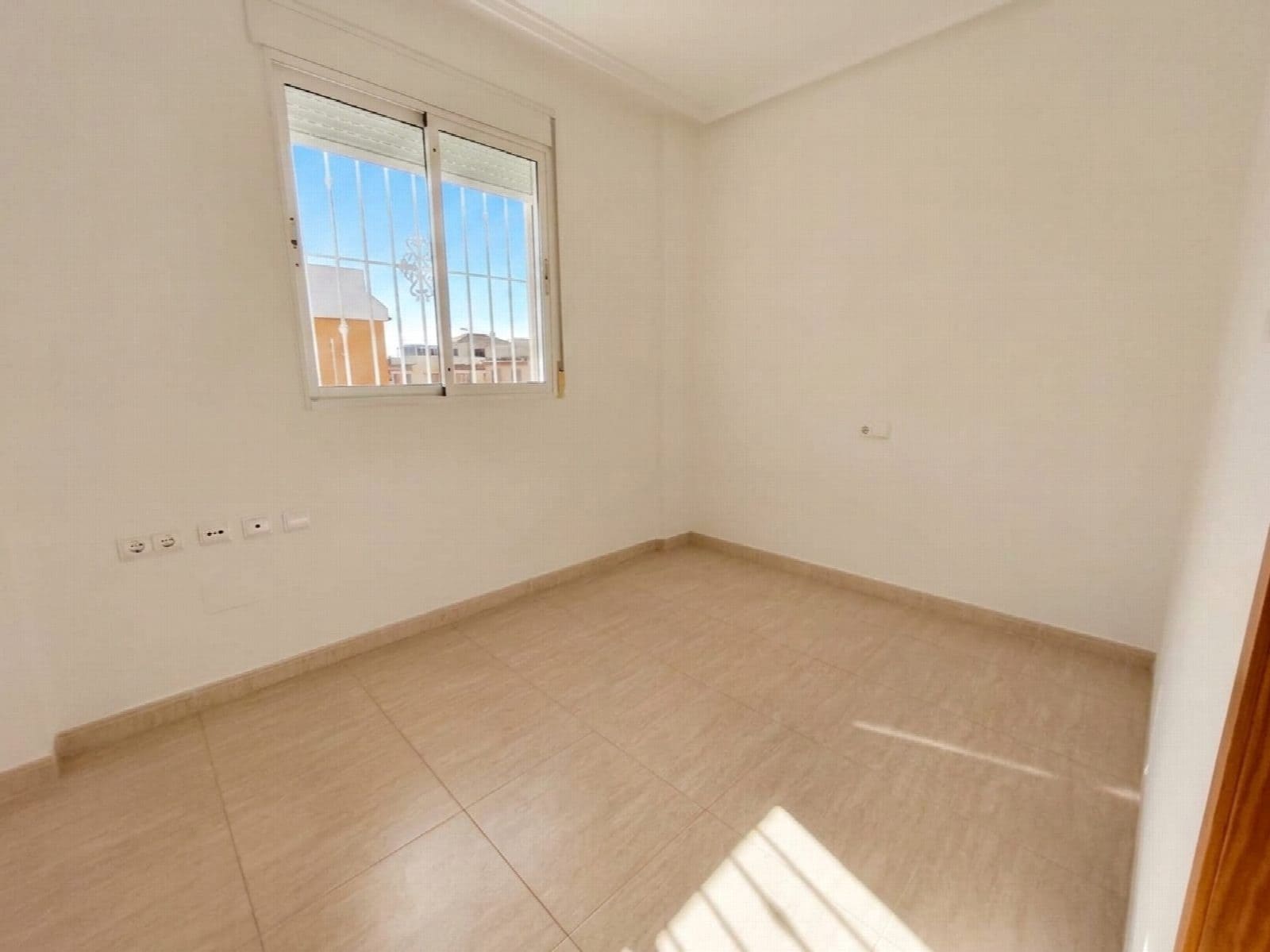 3 bedroom Townhouse for sale in Rojales with pool - € 265,000 (Ref: 10051026)