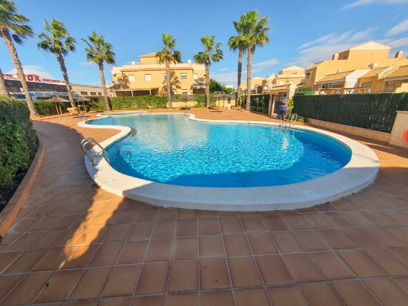 3 bedroom Townhouse for sale in Rojales with pool - € 265,000 (Ref: 10051026)