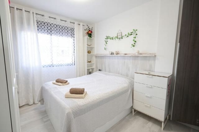 2 sovrum Bungalow till salu i La Zenia, Orihuela med pool garage - 270 000 € (Ref: 10051032)