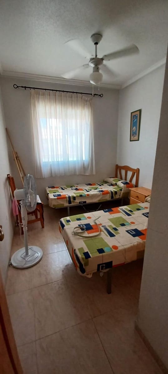 3 quarto Apartamento para venda em Torrevieja - 160 000 € (Ref: 10051035)