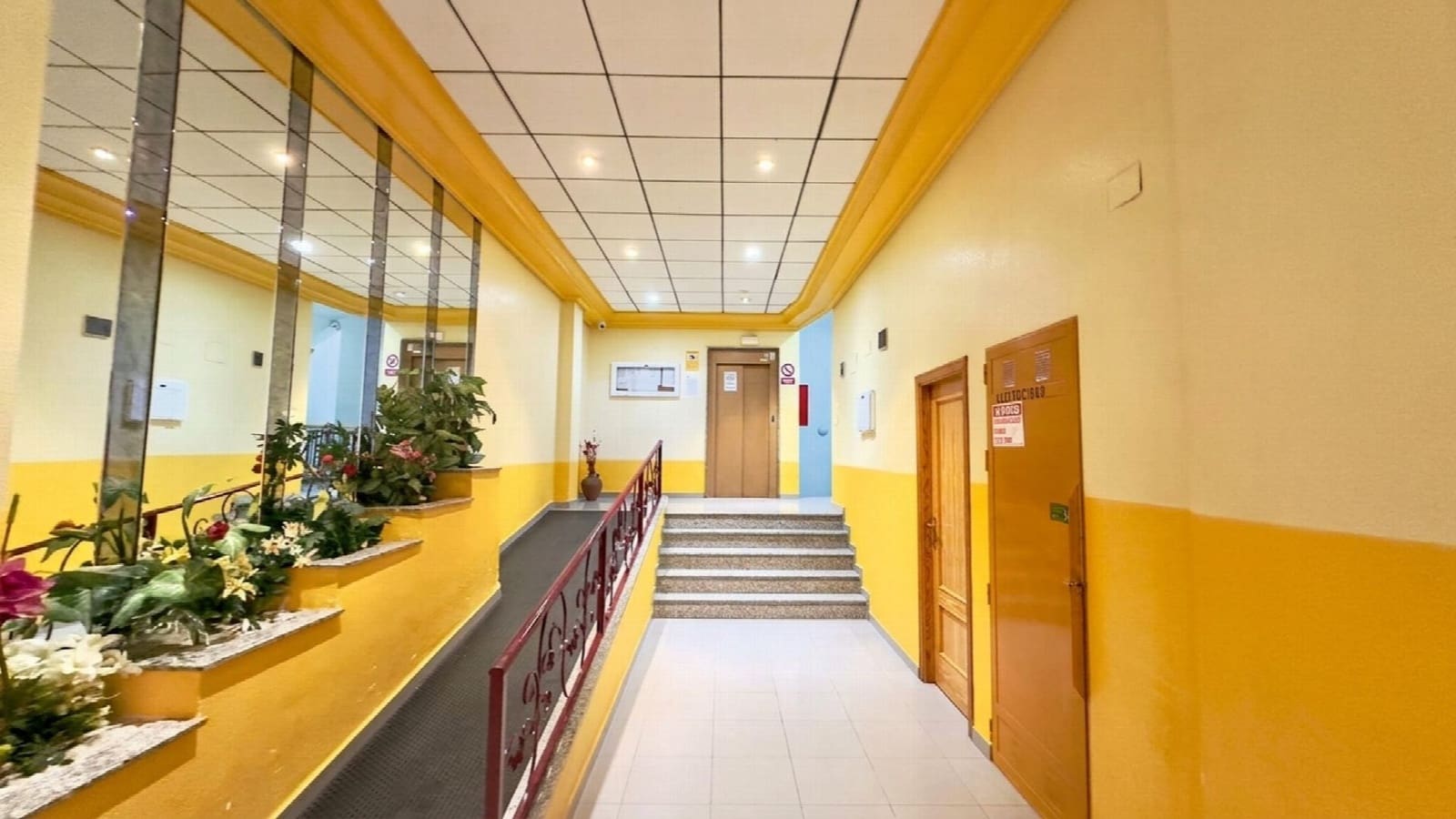 2 bedroom Apartment for sale in Torrevieja - € 184,900 (Ref: 10051036)
