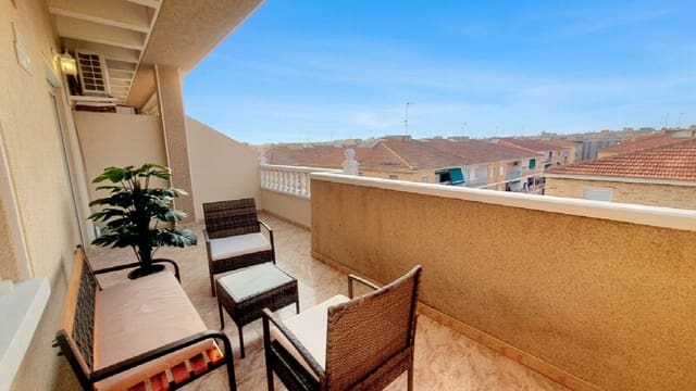 1 bedroom Apartment for sale in Las Piscinas Naturales, Torrevieja - € 179,900 (Ref: 10051039)