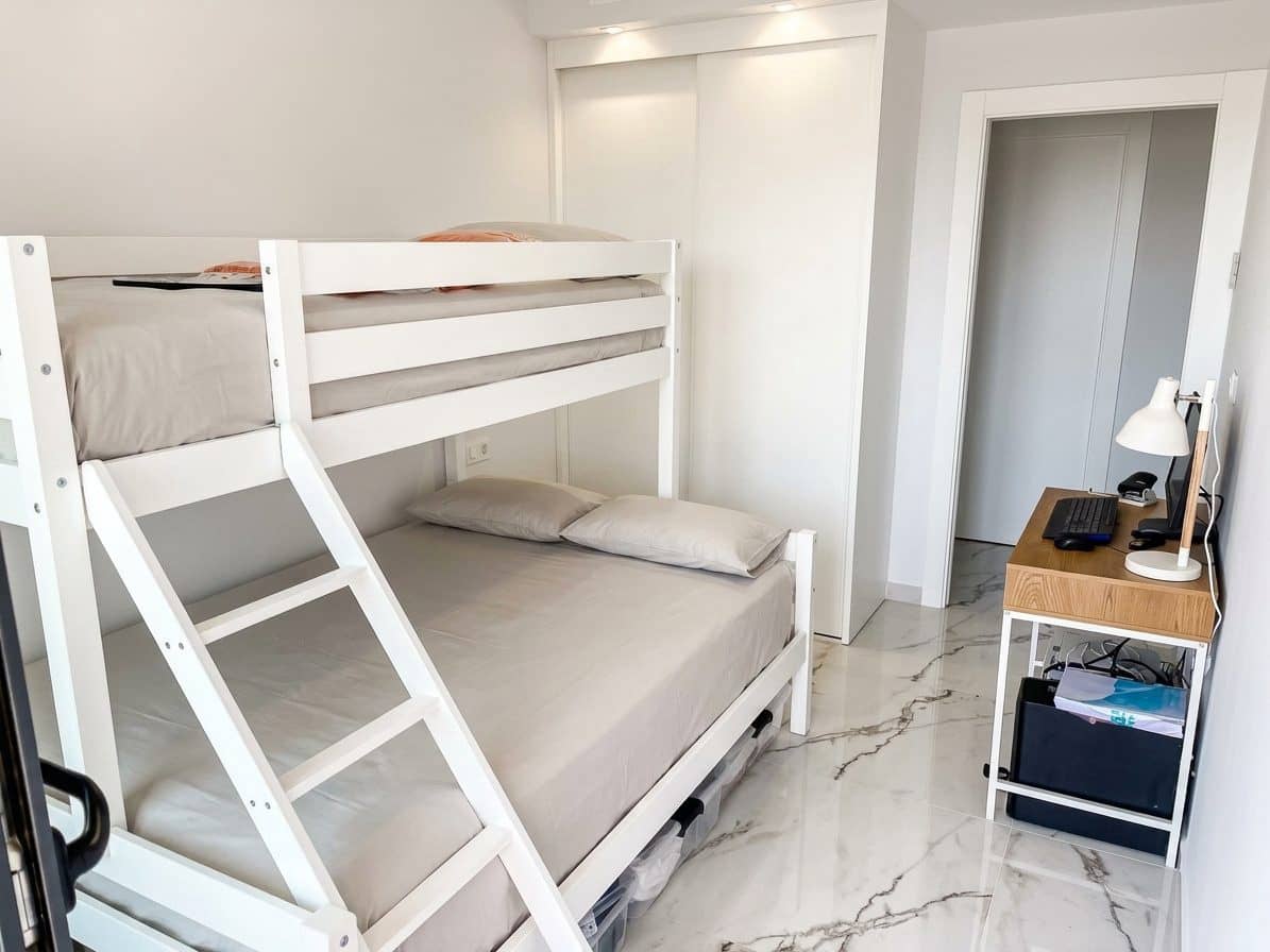 2 soveværelse Lejlighed til salg i Orihuela med swimmingpool garage - € 329.500 (Ref: 10051040)