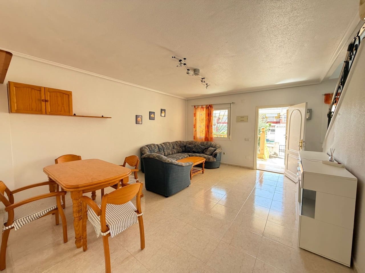 3 bedroom Townhouse for sale in Rojales with garage - € 229,000 (Ref: 10051044)