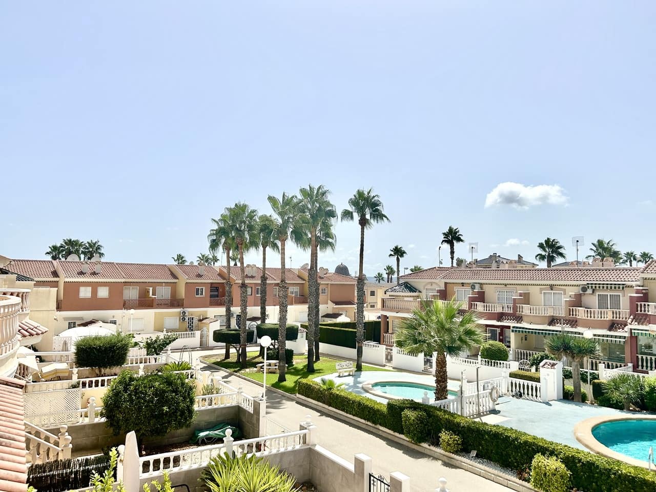 3 bedroom Townhouse for sale in Rojales with garage - € 229,000 (Ref: 10051044)