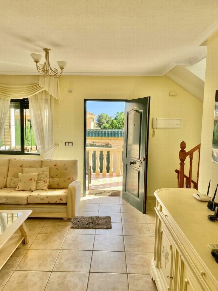 3 soveværelse Semi-Rækkehus til salg i Orihuela - € 363.500 (Ref: 10051121)