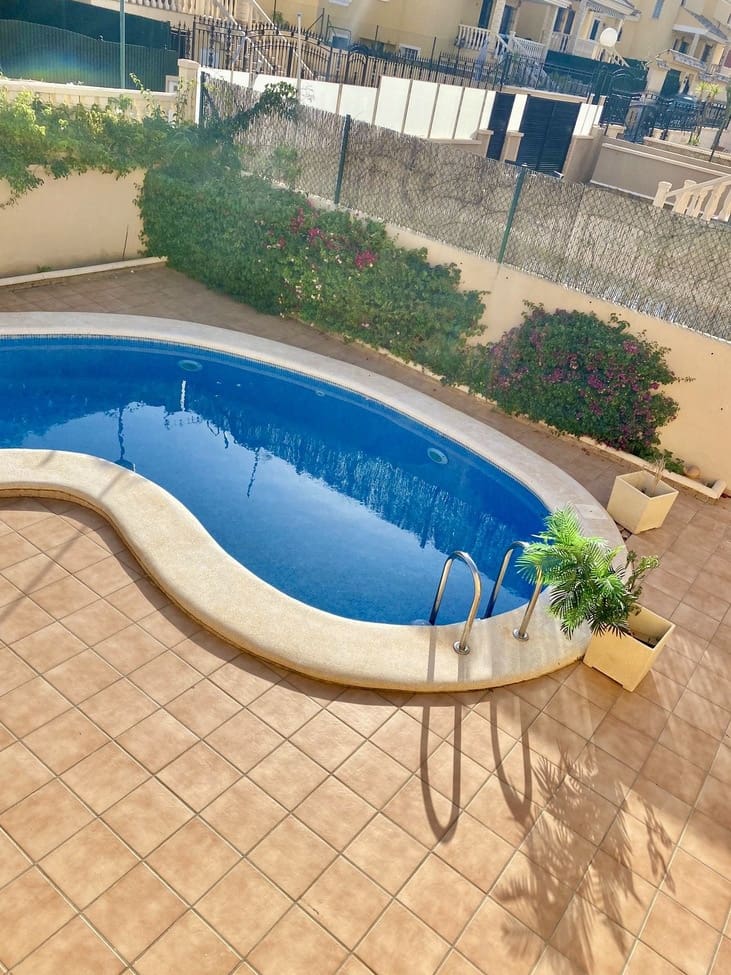 3 soveværelse Semi-Rækkehus til salg i Orihuela - € 363.500 (Ref: 10051121)