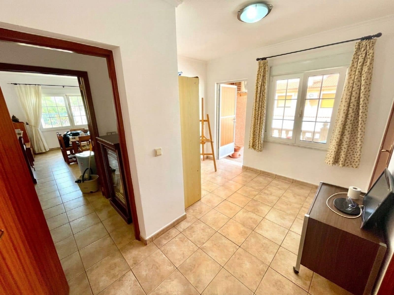 Chalet de 4 habitaciones en Benijófar en venta con piscina garaje - 416.000 € (Ref: 10051128)