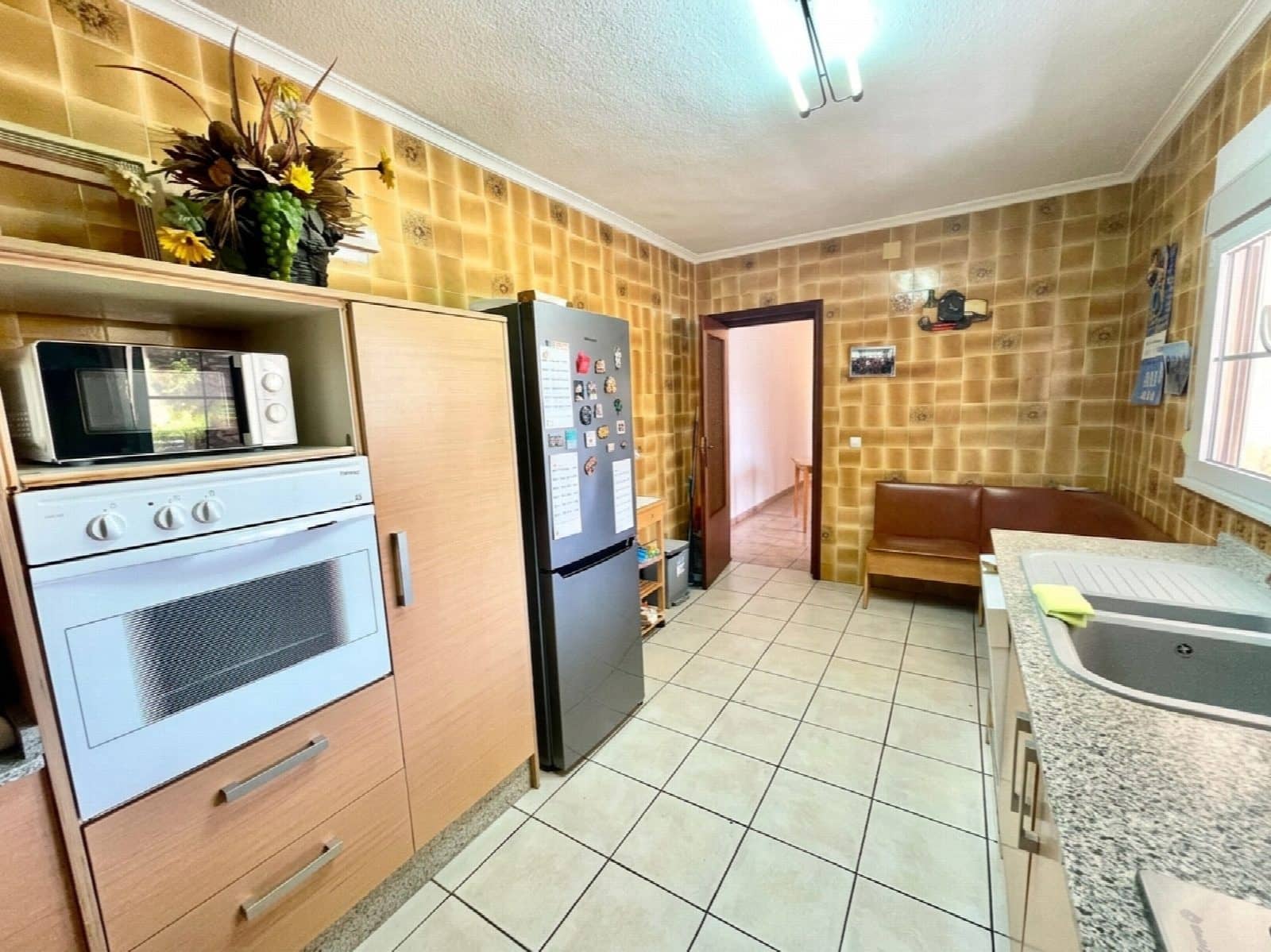 Chalet de 4 habitaciones en Benijófar en venta con piscina garaje - 416.000 € (Ref: 10051128)