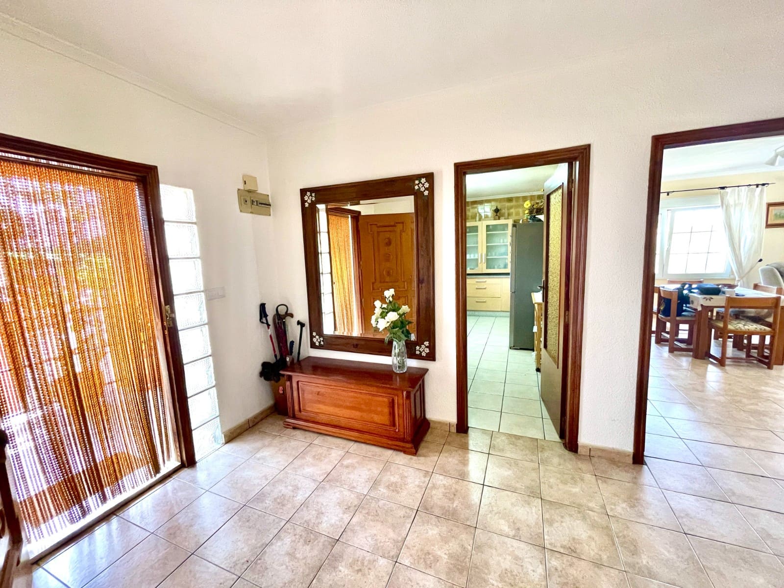 Chalet de 4 habitaciones en Benijófar en venta con piscina garaje - 416.000 € (Ref: 10051128)